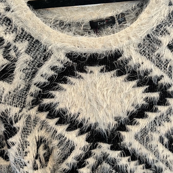 Sweater - Picture 2 of 3